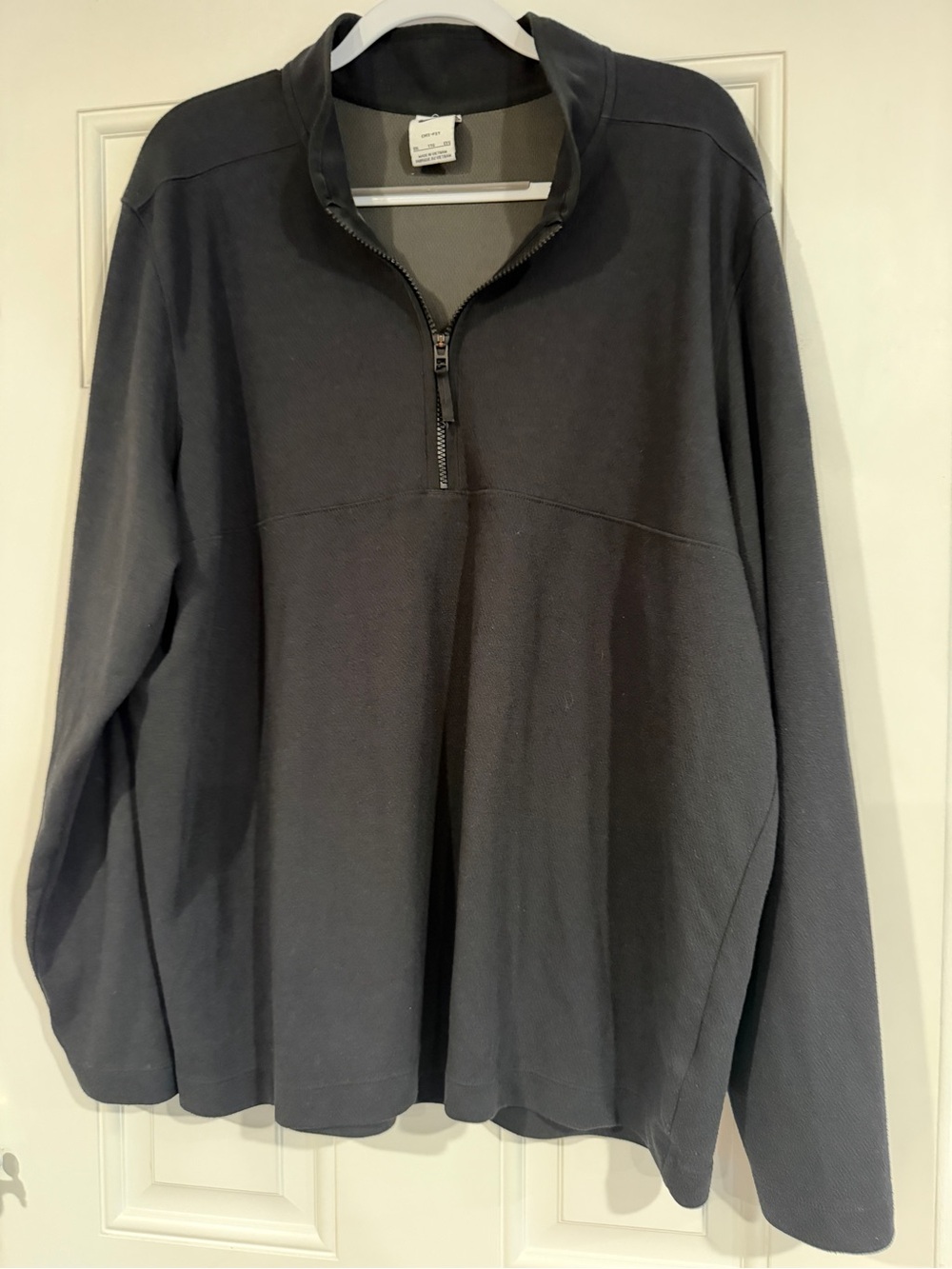 Nike Men's Half-Zip Pullover Sweater - Charcoal Black